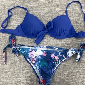 SHEIN Blue Bikini Set Floral Pattern with Push Up Coverage